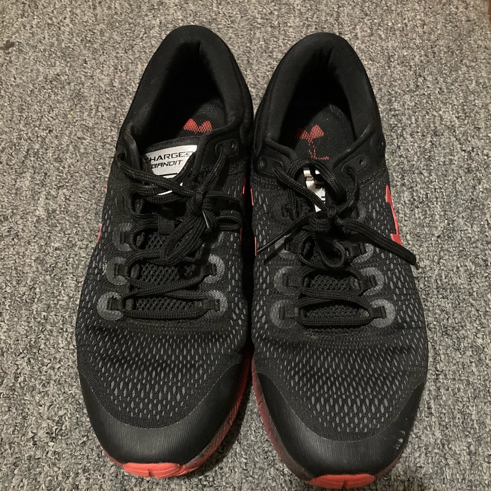 Under Armor Sneakers